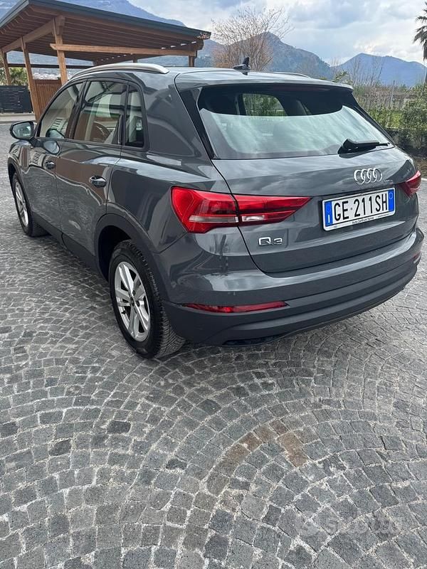 Usata Audi Q3 Business 150 CV (110 kW) 2021 Grigio SUV