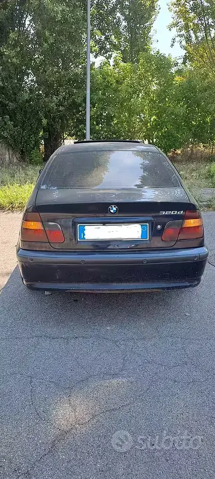 Usata BMW 320 136 CV (100 kW) 2003 Bluazzurro Berlina