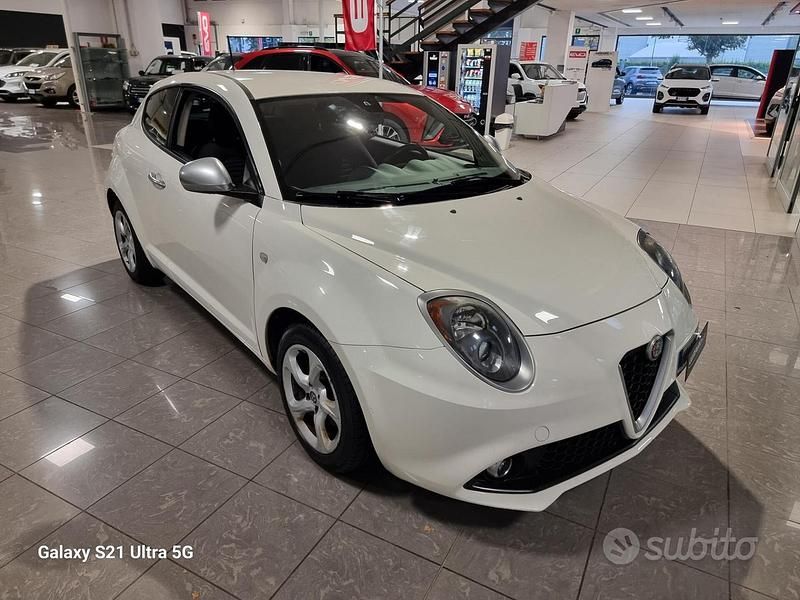 Usata Alfa Romeo MiTo 120 CV (88 kW) 2018 Bianco Utilitaria