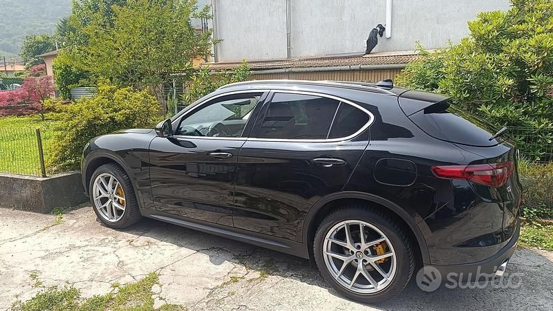 Usata Alfa Romeo Stelvio 210 CV (154 kW) 2019 Nero SUV