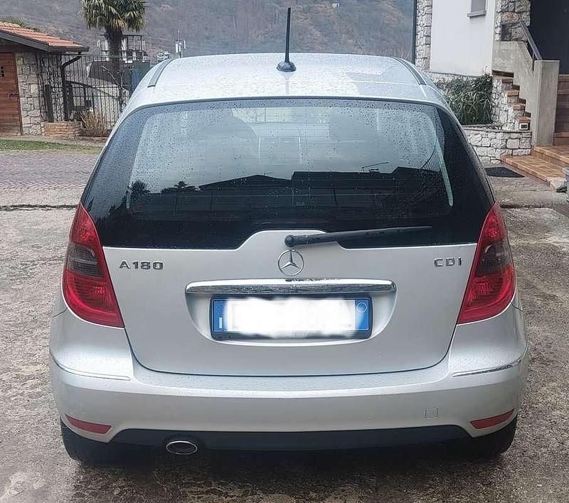 Usata Mercedes A180 Avantgarde 109 CV (80 kW) 2010 Monovolume