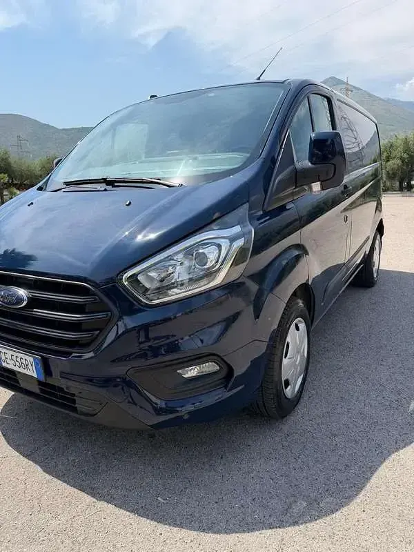 Usata Ford Transit Custom Trend 131 CV (96 kW) 2021 Blu/azzurro Furgone