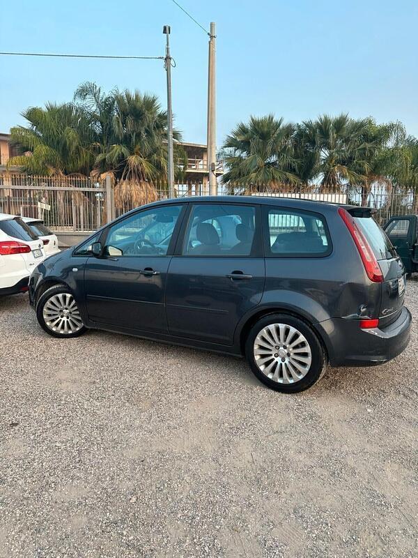 Usato 2007 Ford C-MAX 1.6 Diesel 115 CV (1.990 €)