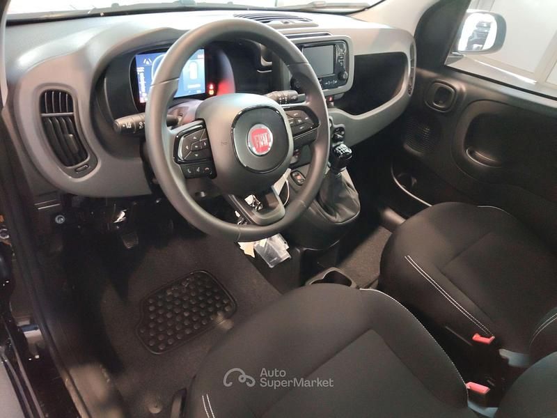 Nuova Fiat Panda 69 CV (50 kW) 2025 Nero Utilitaria