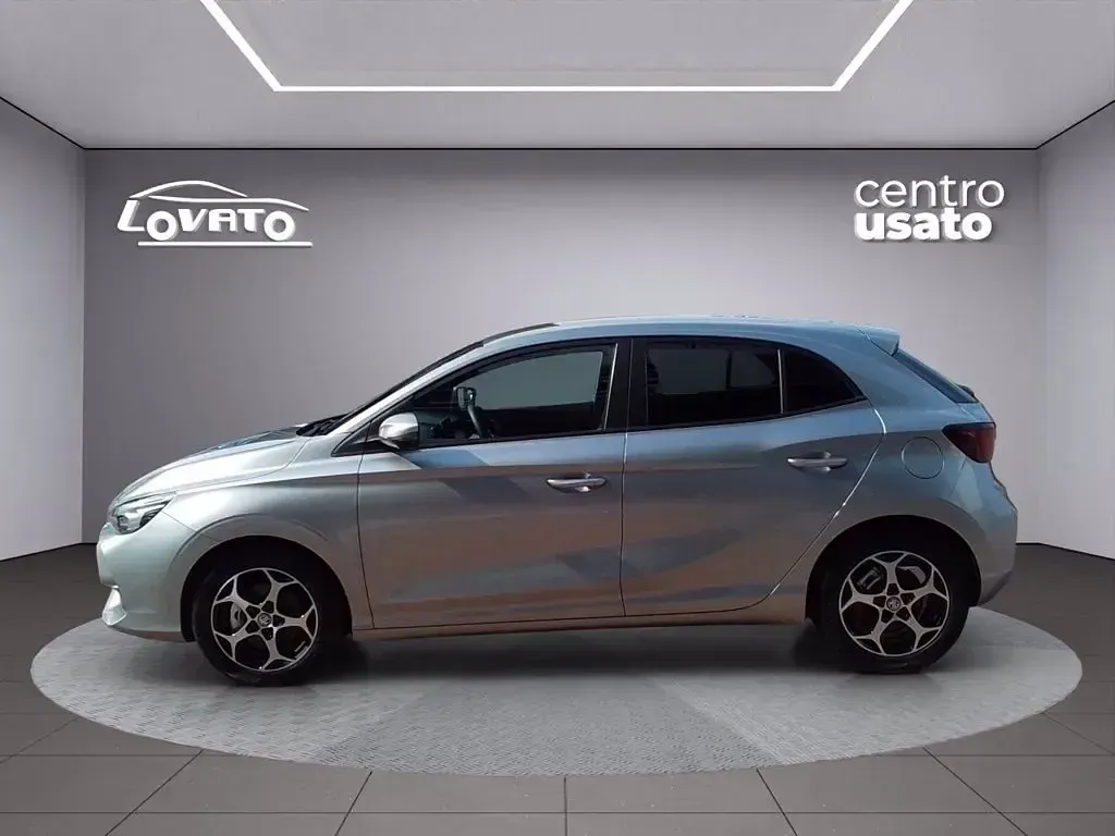 Usata MG MG3 Luxury 194 CV (142 kW) 2025 Argento Utilitaria