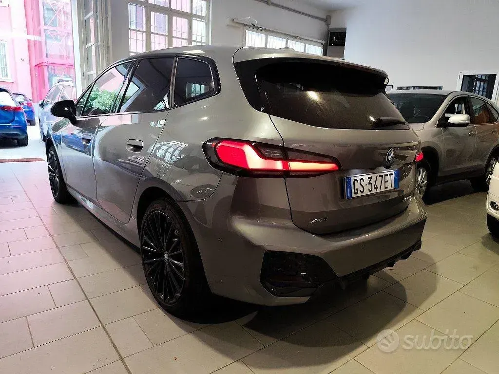 Usata BMW 225 Active Tourer M Sport 136 CV (100 kW) 2024 Grigio Monovolume