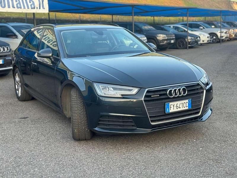 Usata Audi A4 Business 190 CV (139 kW) 2019 Grigio Station wagon