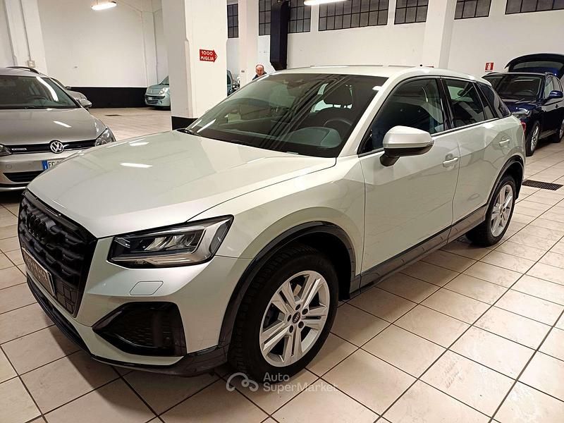 Usata Audi Q2 Admired 116 CV (85 kW) 2024 Grigio SUV