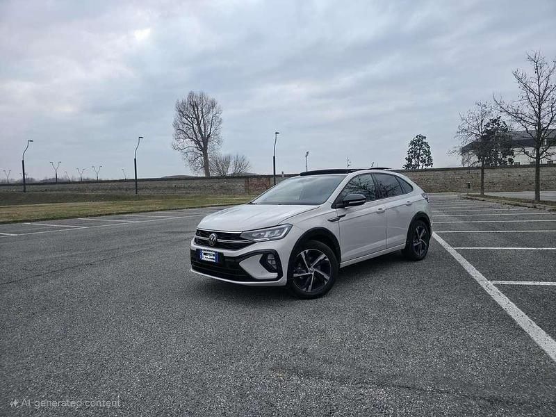 Usata VW Taigo R-line 150 CV (110 kW) 2024 Beige SUV