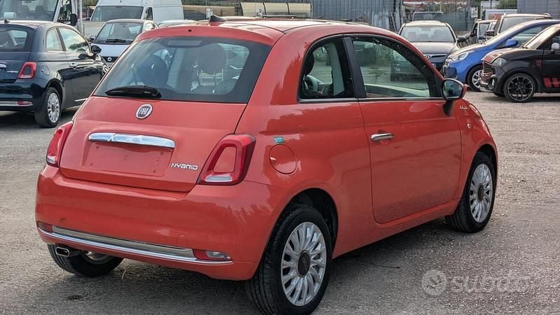 Usata Fiat 500 Dolcevita 70 CV (51 kW) 2022 Arancione Utilitaria