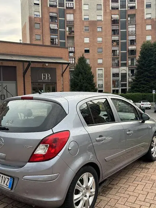 Usata Opel Adam 60 CV (44 kW) 2003