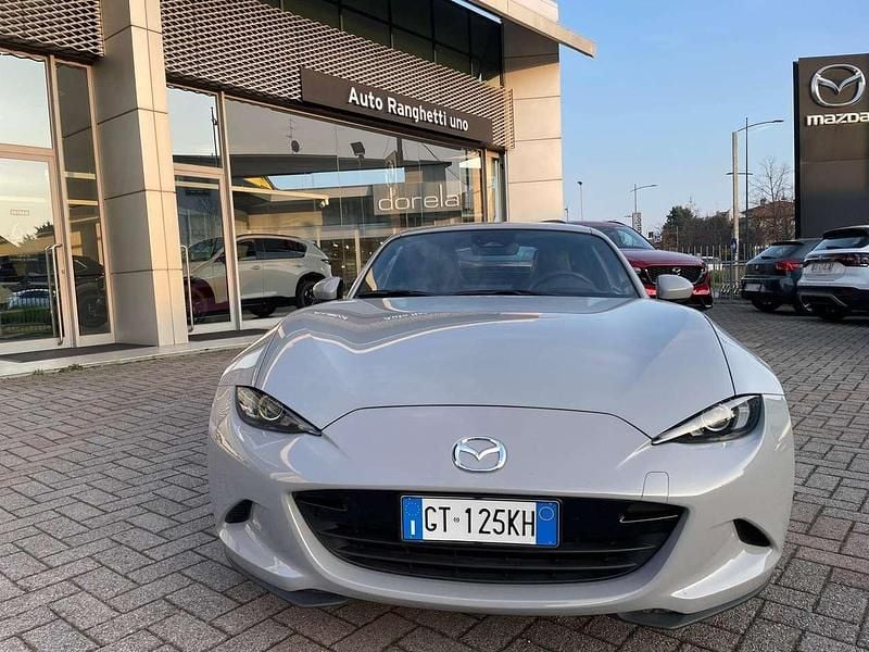 Usata Mazda MX5 Exclusive-Line 132 CV (97 kW) 2024 Aero gray Cabrio