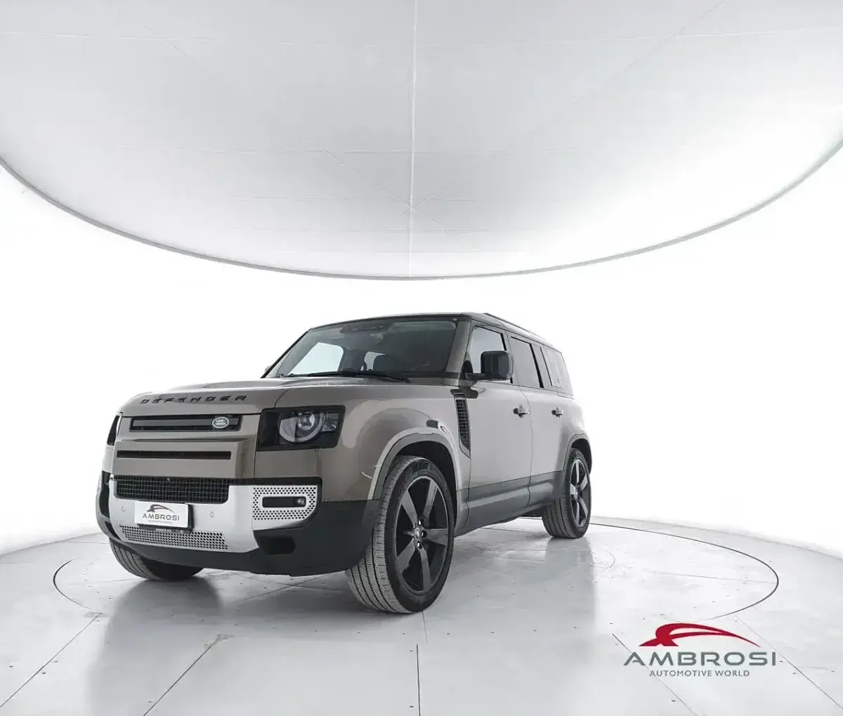 Usata Land Rover Defender SE 200 CV (147 kW) 2022 SUV