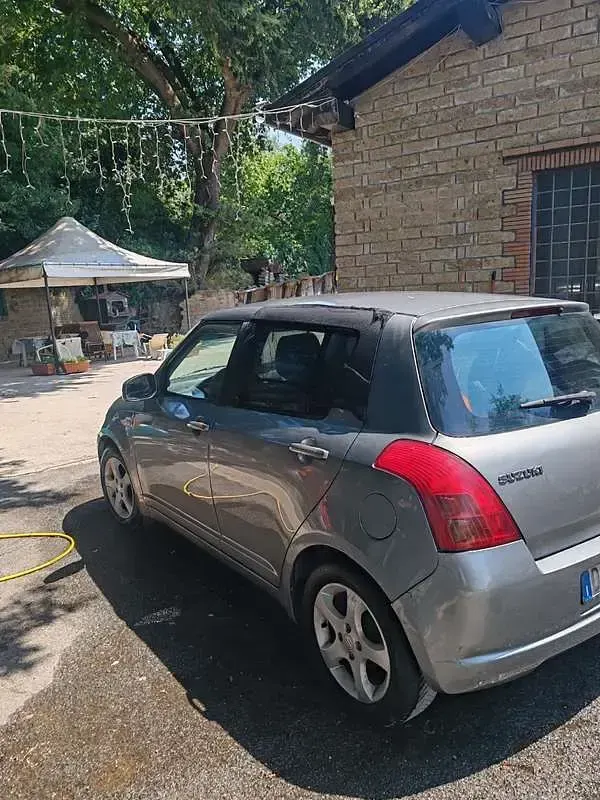 Usata Suzuki Swift GLX 69 CV (50 kW) 2006 Utilitaria