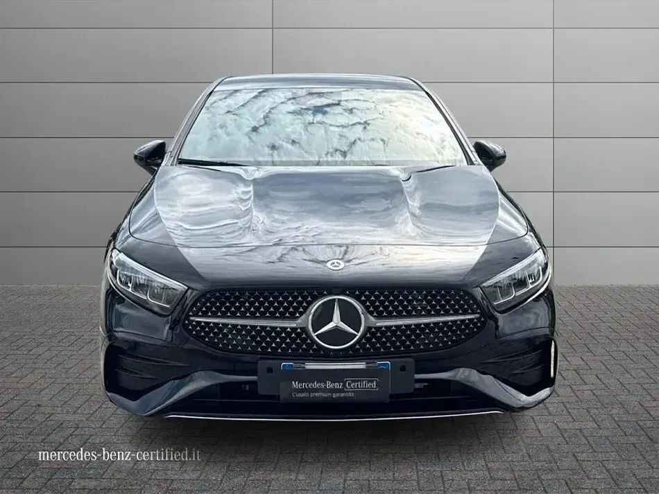 Usata Mercedes A180 Advanced Plus 116 CV (85 kW) 2023 Nero Berlina