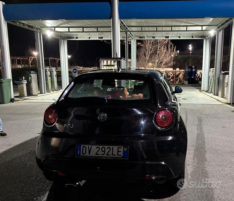 Usata Alfa Romeo MiTo Progression 90 CV (66 kW) 2010 Nero Utilitaria