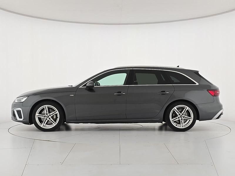 Usata Audi A4 S-Line 204 CV (150 kW) 2024 Grigio Station wagon