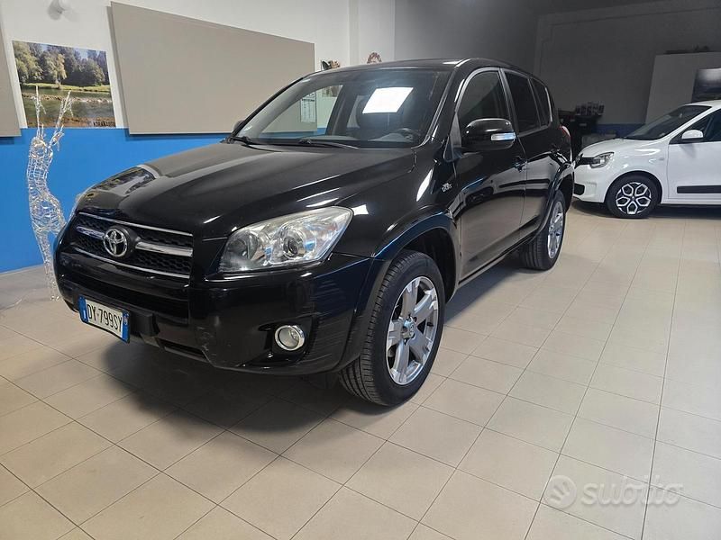 Usata Toyota RAV4 Luxury 150 CV (110 kW) 2009 Nero SUV