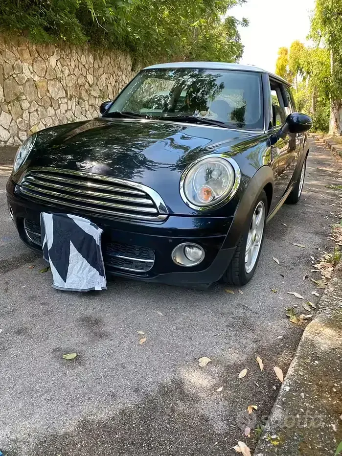 Usata Mini Cooper 112 CV (82 kW) 2009 Nero Utilitaria