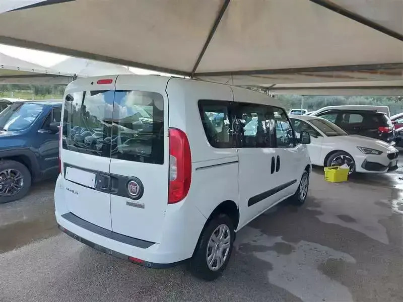 Usato 2020 Fiat Doblò 1.6 Diesel 105 CV (15.550 €)