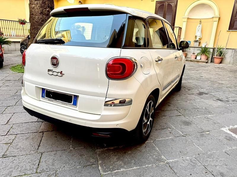 Usata Fiat 500L Lounge 95 CV (69 kW) 2017 Bianco Monovolume