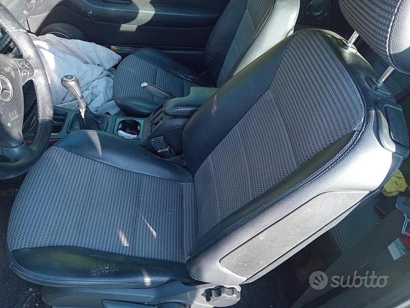 Usata Mercedes A200 2006 Grigio Utilitaria