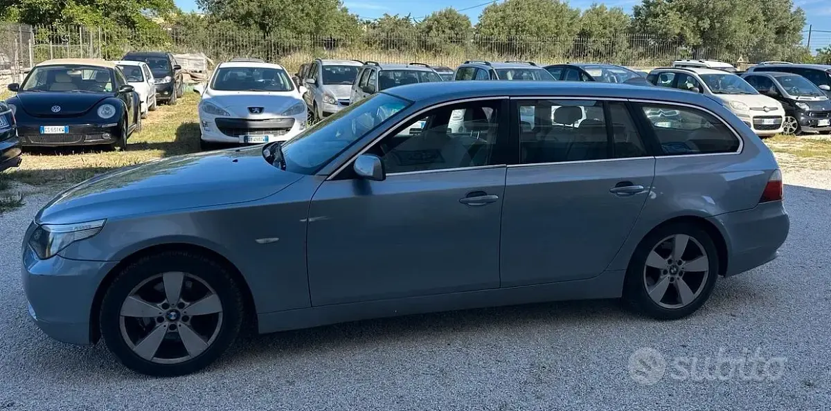 Usado BMW 530 M Sport 235 HP (172 kW) 2009 Cinzento Carrinha