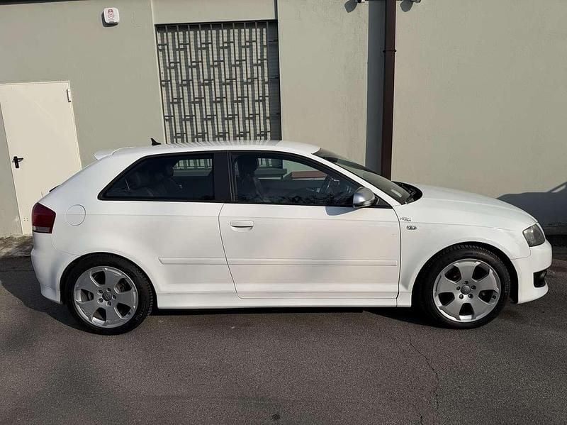 Usata Audi S3 Ambiente 265 CV (194 kW) 2007 Bianco Utilitaria