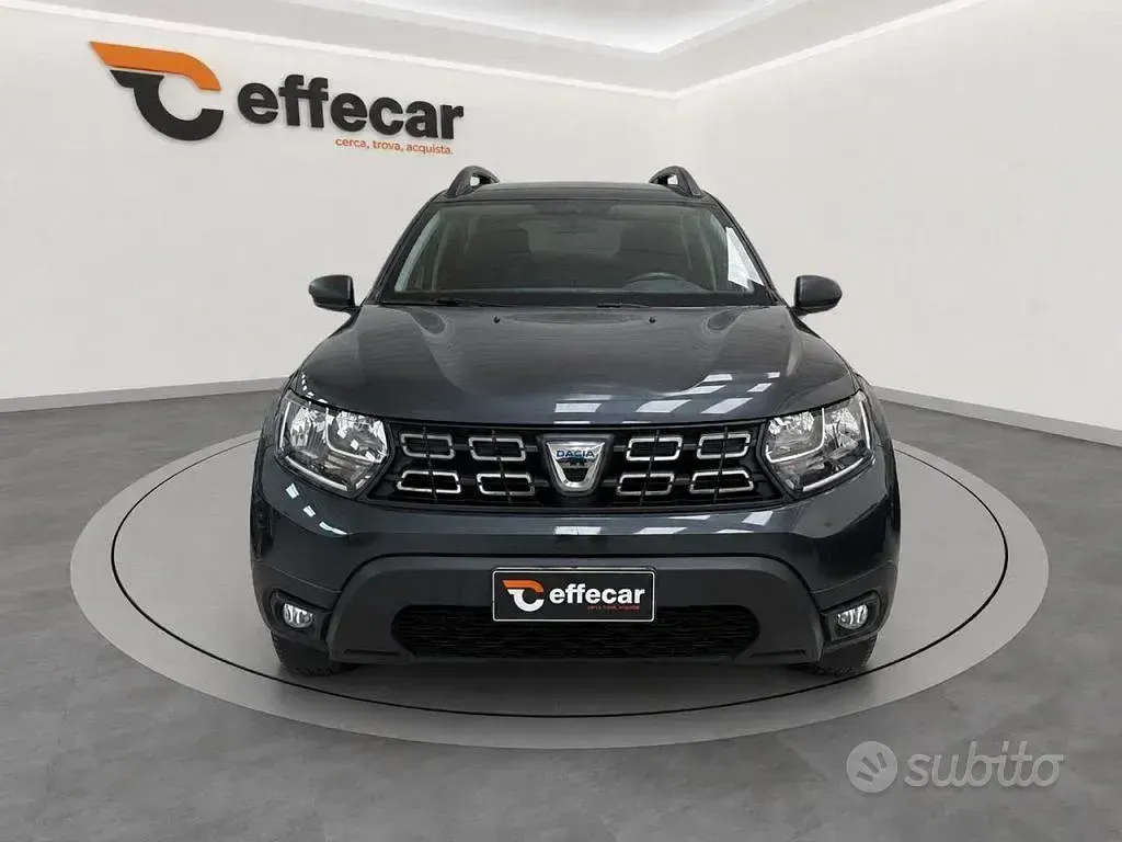 Usata Dacia Duster Comfort 101 CV (74 kW) 2020 Grigio scuro SUV