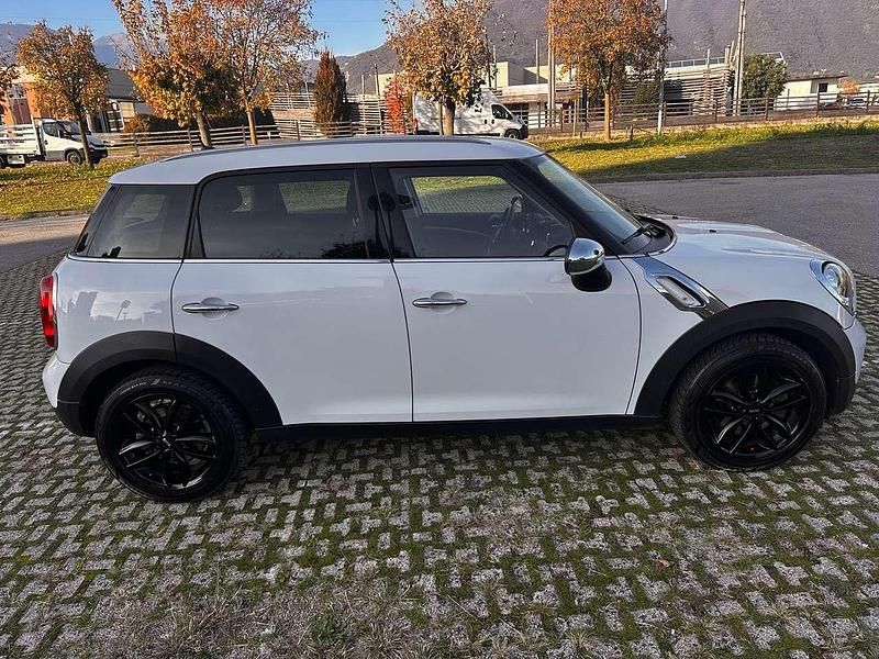 Usata Mini Cooper D Countryman 111 CV (81 kW) 2014 Bianco SUV