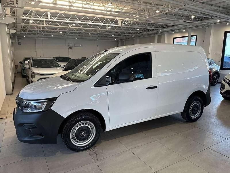 Usata Renault Kangoo 95 CV (69 kW) 2024 Bianco pastello Monovolume