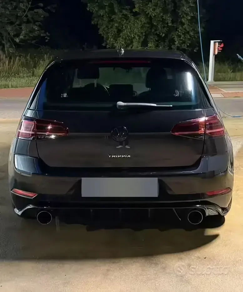 Usata VW Golf VIII GTI 230 CV (169 kW) 2023 Nero Berlina