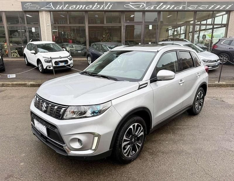 Argento Usata 2020 Suzuki Vitara SUV | 15.000 € (Super prezzo) - Immagine 1/4