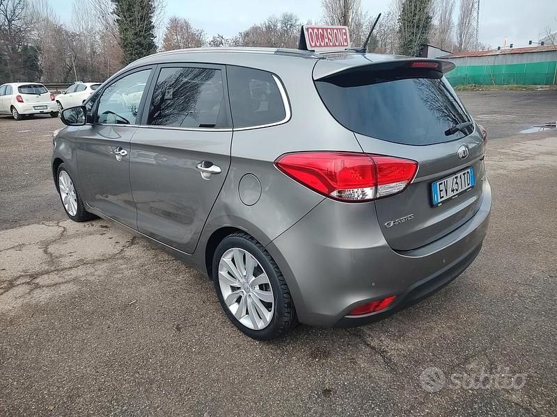 Usata Kia Carens 136 CV (100 kW) 2014 Marrone Monovolume