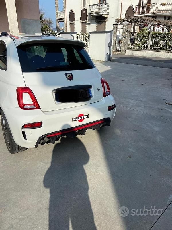 Usata Abarth 595 165 CV (121 kW) 2024 Utilitaria