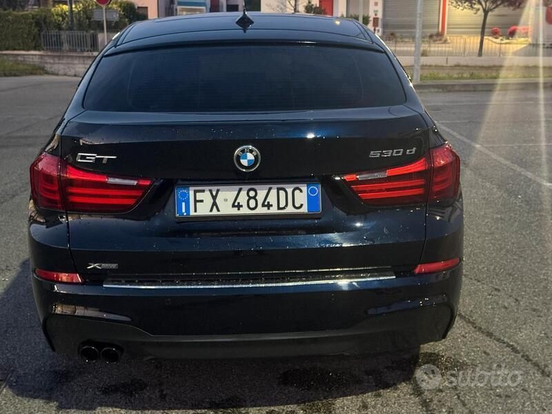 Usata BMW 530 Gran Turismo 258 CV (189 kW) 2016 Blu Berlina