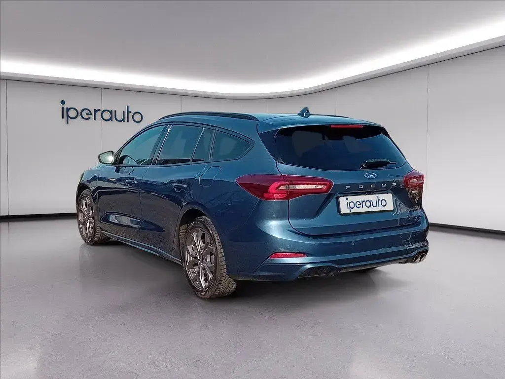 Usata Ford Focus ST-Line 125 CV (91 kW) 2023 Blu Station wagon