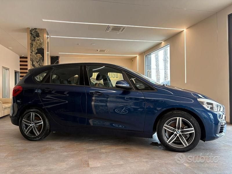 Usata BMW 218 Active Tourer 150 CV (110 kW) 2015 Blu Monovolume