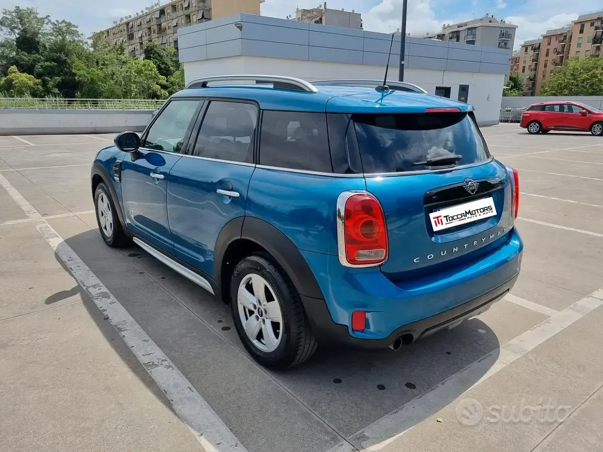 Usata Mini One Countryman Hype 102 CV (75 kW) 2018 Bluazzurro SUV