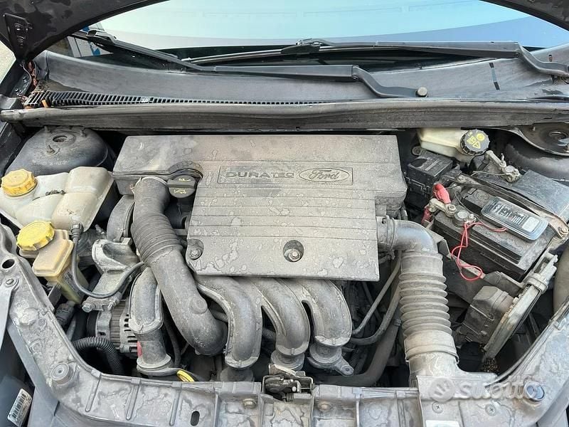 Usata Ford Fiesta 2006 Nero Utilitaria