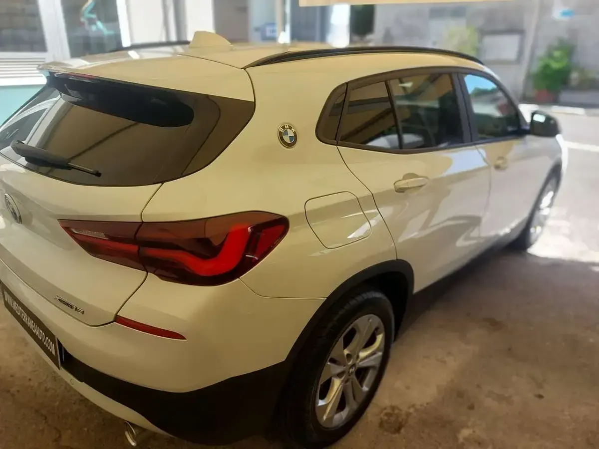 Usata BMW X2 116 CV (85 kW) 2022 Bianco SUV