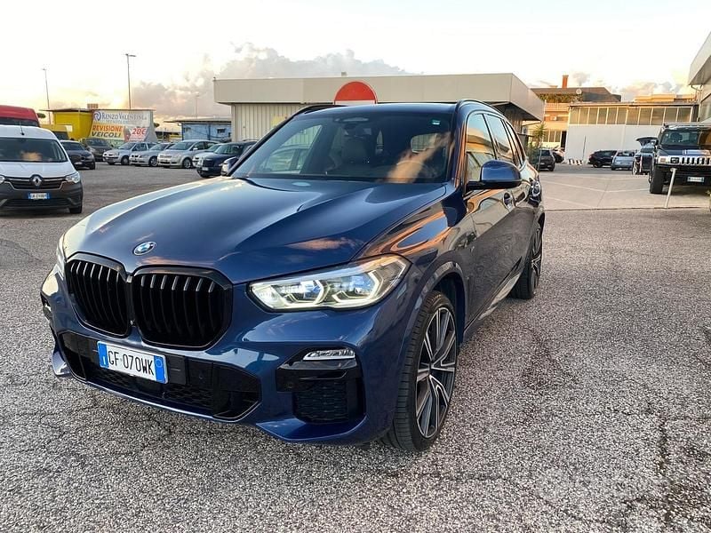Usata BMW X5 M50 530 CV (389 kW) 2022 Blu SUV