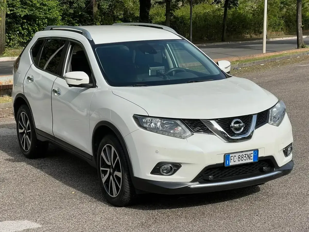 Usata Nissan X-Trail 131 CV (96 kW) 2016 Bianco SUV