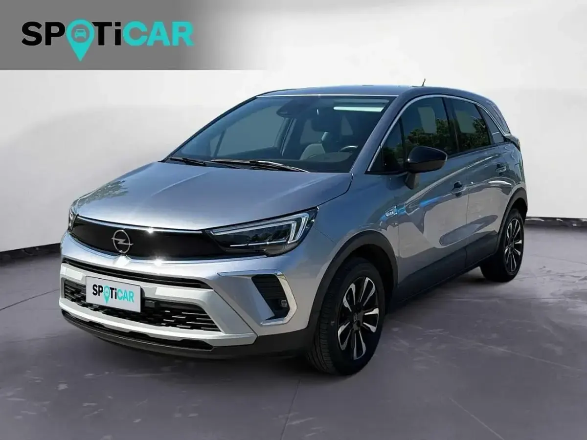 Usata Opel Crossland Elegance 131 CV (96 kW) 2024 SUV