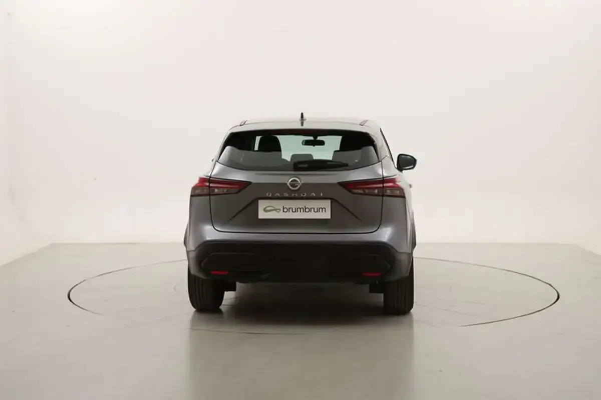 Usata Nissan Qashqai 140 CV (102 kW) 2022 Grigio SUV