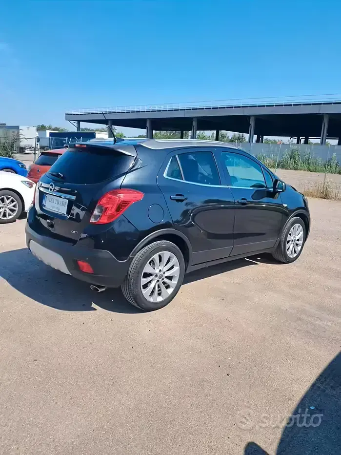 Usata Opel Mokka 136 CV (100 kW) 2015 Nero SUV