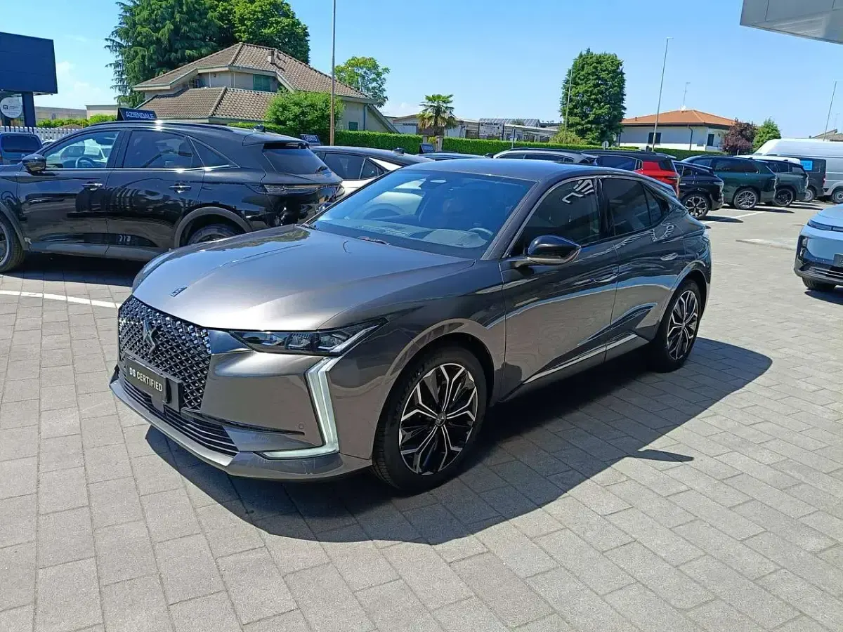 Nuova DS Automobiles DS4 136 CV (100 kW) 2025 Grigio platino SUV