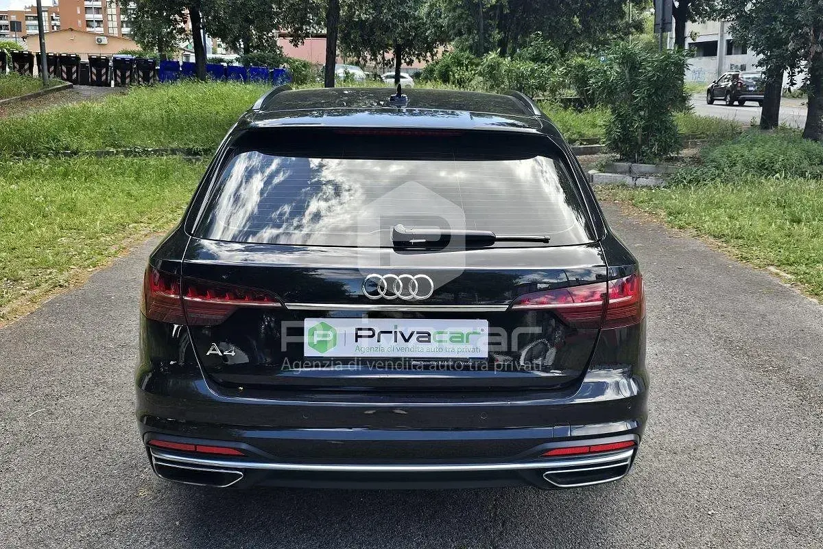 Usata Audi A4 Advanced 163 CV (119 kW) 2022 Nero Station wagon