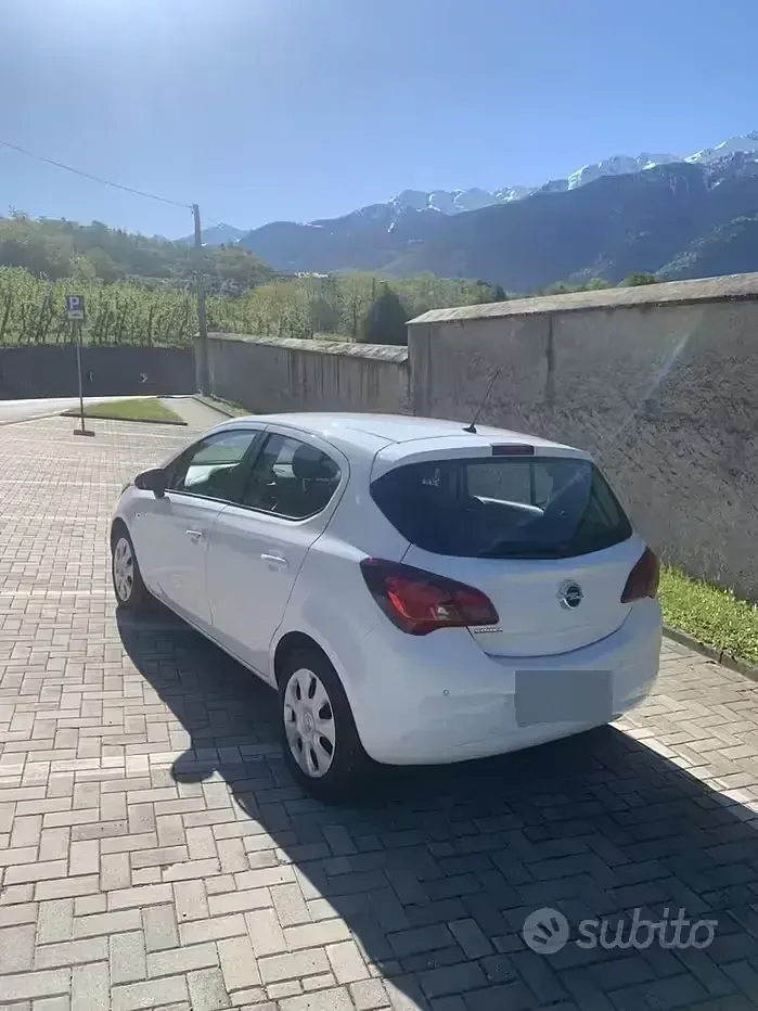 Usata Opel Corsa 69 CV (50 kW) 2017 Bianco Utilitaria