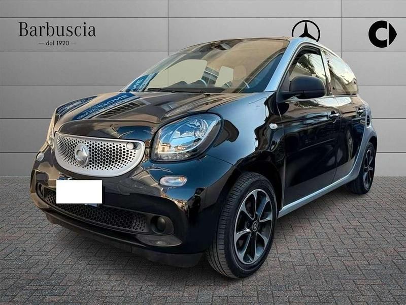 Usata Smart ForFour Passion 71 CV (52 kW) 2016 Nero Utilitaria